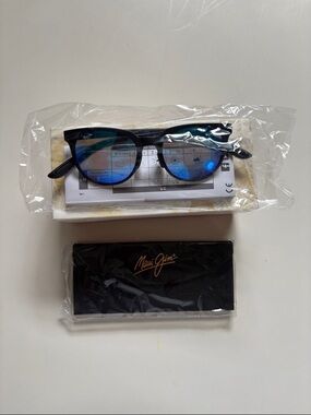 Maui Jim Black Frame Sunglasses with Blue Mirrored Lenses